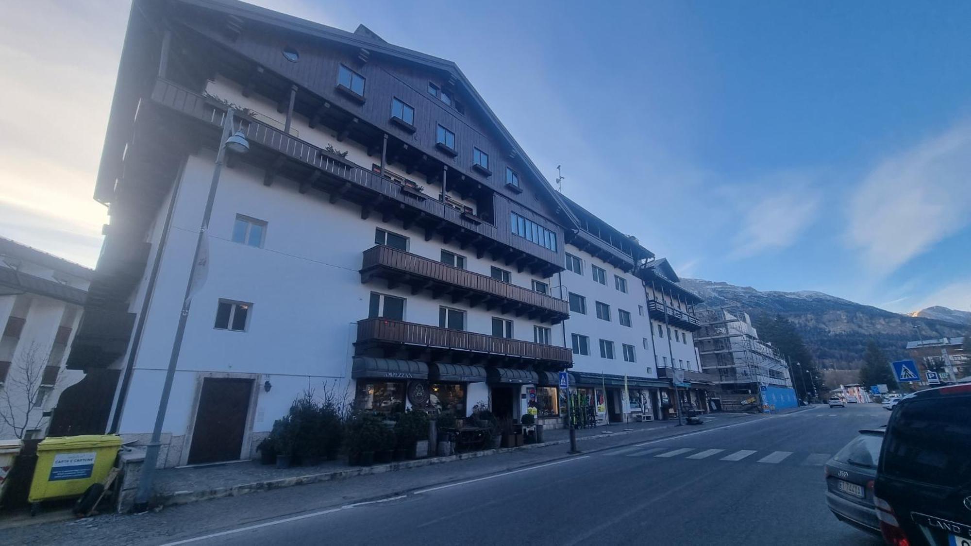 Studio Apartment Ariston In Centro A Cortina Cortina dʼAmpezzo Zewnętrze zdjęcie